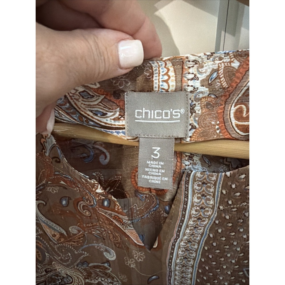 Chicos Top Shirt Blouse Womens Size 3 US XL Brown Paisley Sheer Light V Neck - Picture 3 of 9